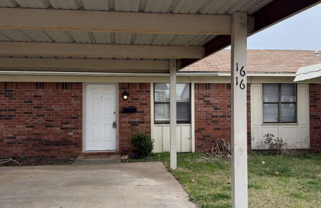 1616 Rustic Drive photos photos