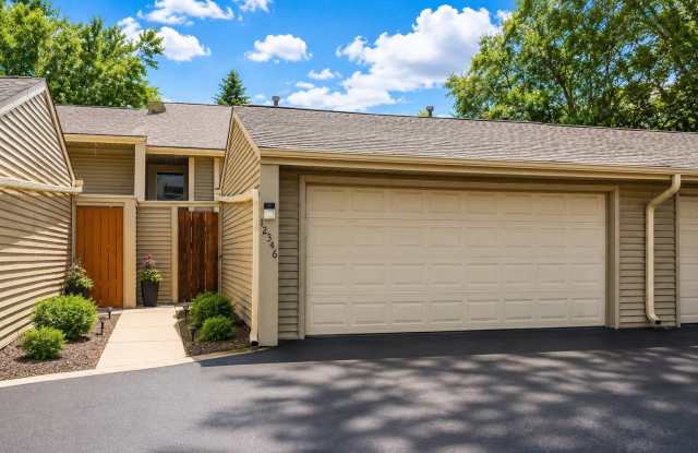 Live Where Coon Rapids Plays — Golf, Waves, and a Home That's Ready to Go photos photos