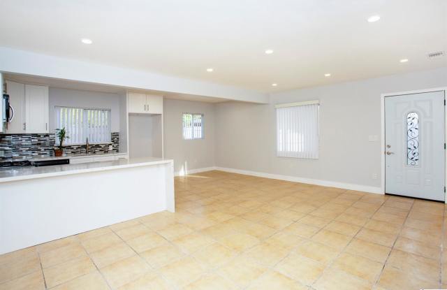 14933 Marlin Place Gallery 2