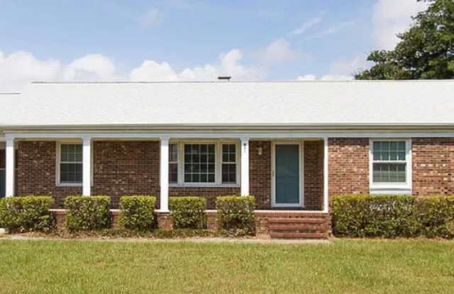 Single Family Home in Pine Valley Area! photos photos
