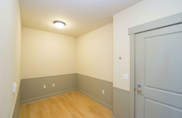 1bd/1ba Issaquah Condo Gallery 4