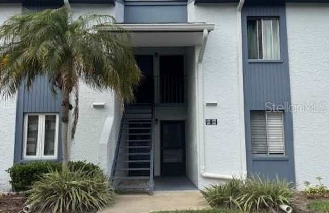 122 CYPRESS LANE photos photos