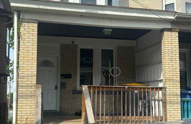 Fully Updated Dormont Oasis – Available August 1st photos photos Fully Updated Dormont Oasis – Available August 1st photos photos