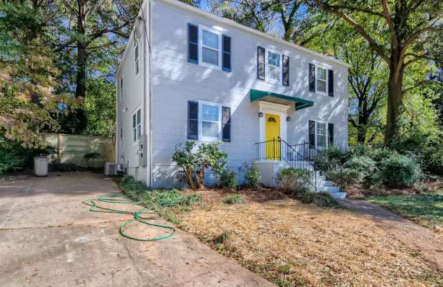 406 South Columbia Drive Gallery 2