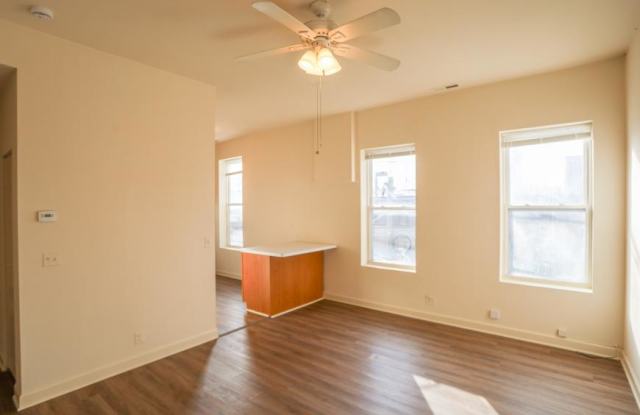 747 North Damen Ave. photos photos