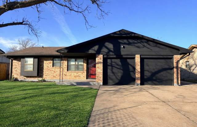 1323 SE Clover Ln photos photos