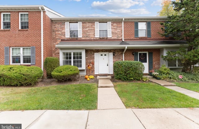52 QUINCE COURT - 52 Quince Court, Lawrenceville, NJ 08648