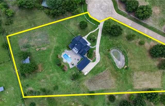 3923 Ranch Estates Circle Gallery 2