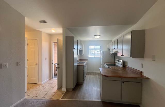$500 OFF MOVE IN SPECIAL- 2BD/2BA with in unit washer/dryer photos photos $500 OFF MOVE IN SPECIAL- 2BD/2BA with in unit washer/dryer photos photos