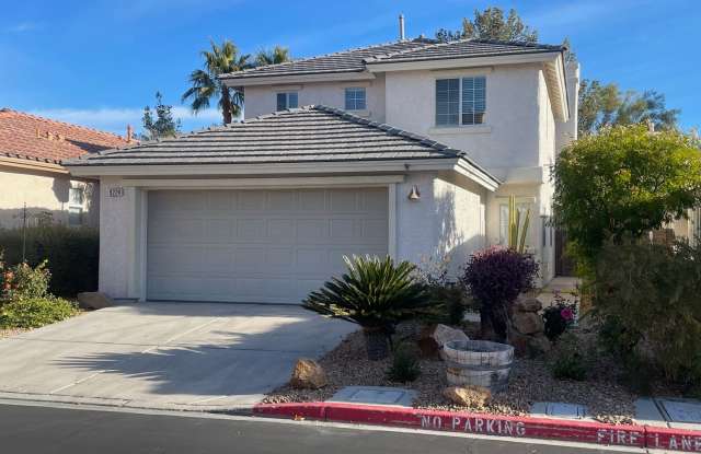 Fully Remodeled 3bd Home with Downstairs Primary Suite, Luxury Finishes & Private Covered Patio Gallery 3