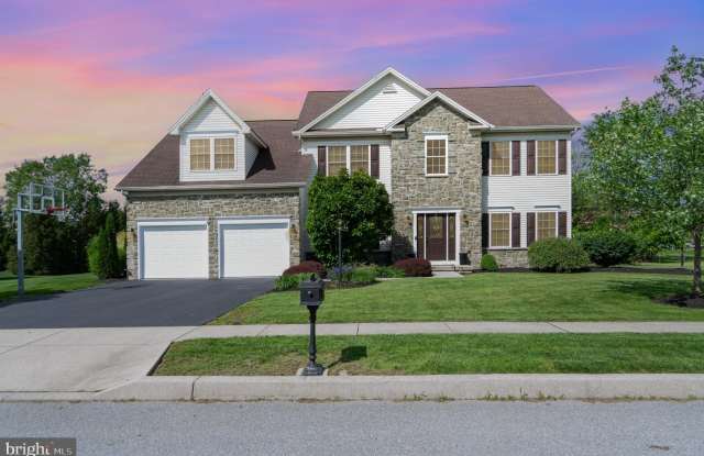 14 FARMHOUSE LANE photos photos