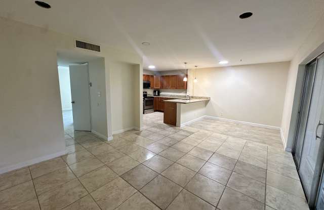5614 Blueberry Ct Gallery 2