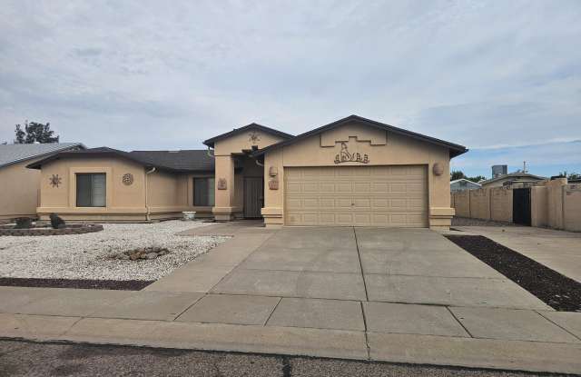 2973 GOLDEN EAGLE Drive Gallery 1