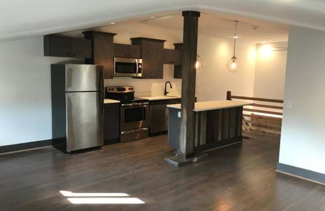 1533 Elm Gallery 4