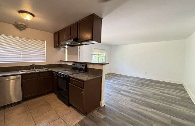 12805 Mapleview Street #4 - 1 Gallery 3