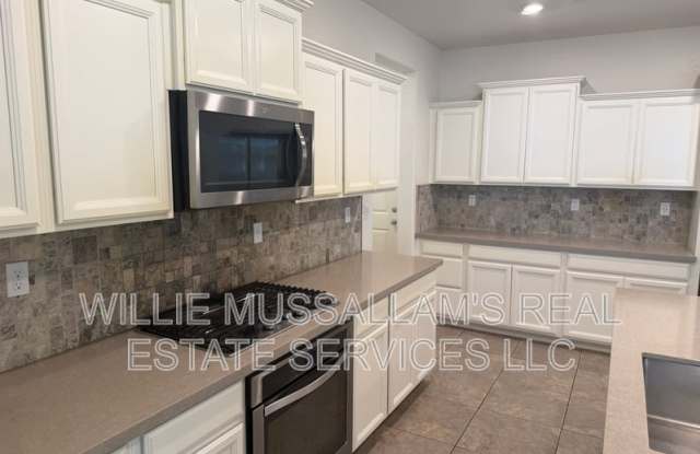 1388-1390 S Dairy Drive - 1388 Gallery 3