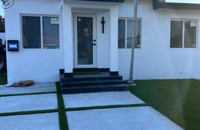 1630 Southwest 20th Street photos photos