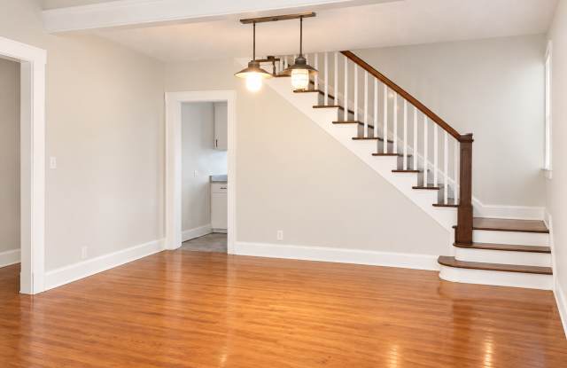 Discover classic charm and modern comfort at 4040 Ruckle! Gallery 1
