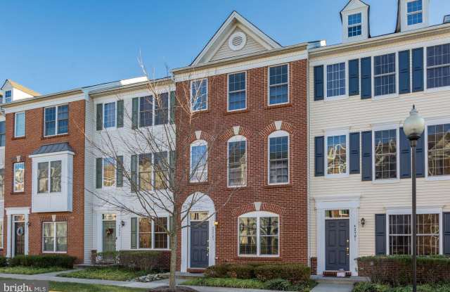 42903 PAMPLIN TERRACE Gallery 4