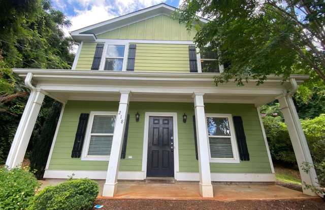 PRE LEASING FOR AUGUST 2025! photos photos