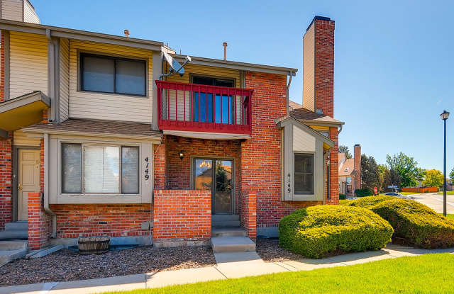 4149 S Evanston Ci Unit E - 4149 South Evanston Circle, Aurora, CO 80014