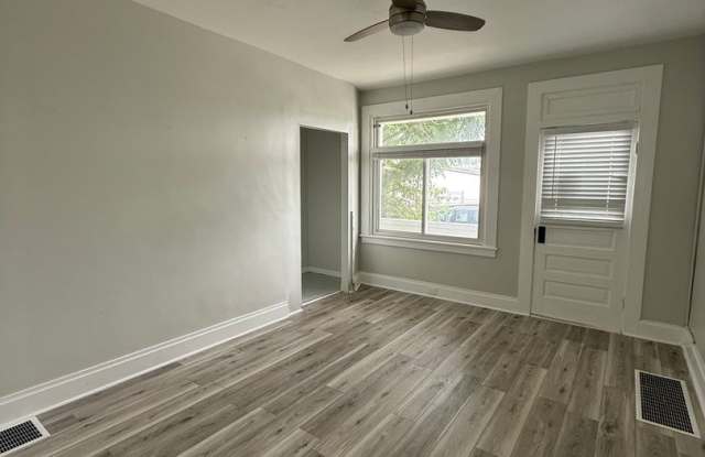 NEWLY RENOVATED 2-BEDROOM HOME | MCKEES ROCKS | SECTION 8 ACCEPTED Gallery 3