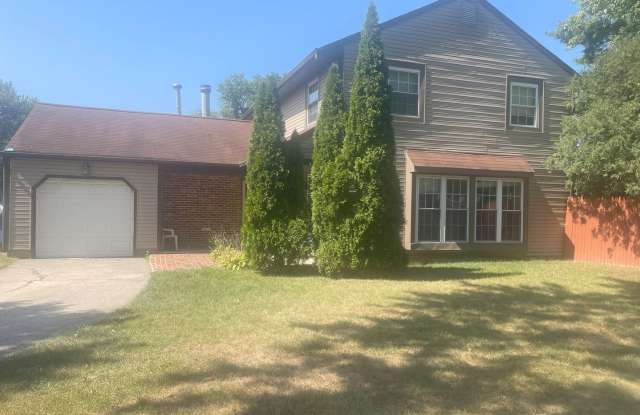 Spacious 5 Bedroom Home with Pool  Large Yard in Voorhees, NJ! photos photos