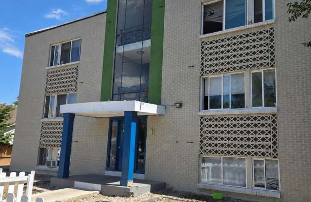 1666 Clinton Street-Updated 2 & 3-Bedroom Apartments in a Convenient Central Denver Location! photos photos