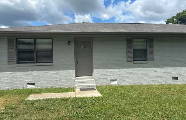 Freshly Renovated 2 Bedroom Duplex in Manchester... photos photos