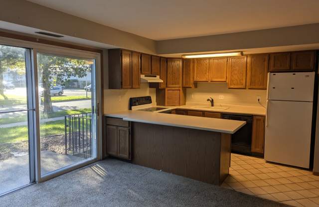 3621 Kenbrooke Court - 1 Gallery 2