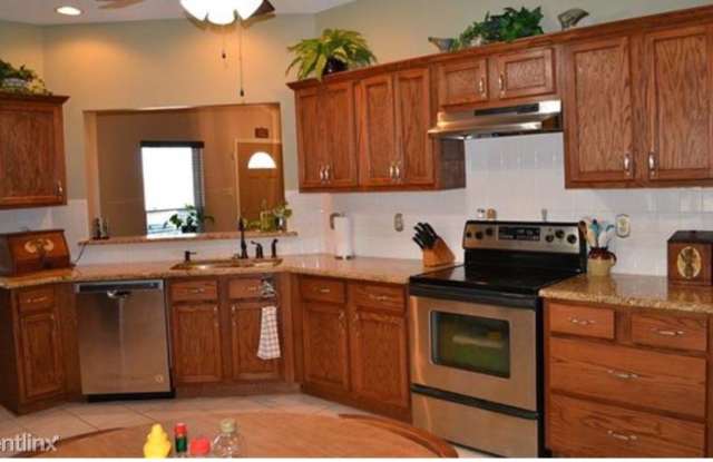 2726 Phillips Dr. Gallery 4