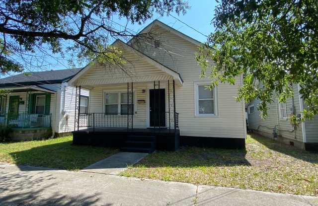 Welcome to this newly remodeled 4-bedroom, 2-bathroom house in the desirable location of Wilmington, NC. photos photos