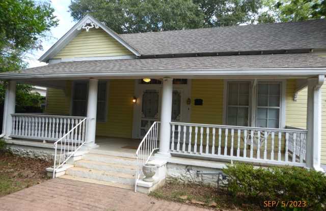 Historic home In The Heart Of Bluff Park - 641 Shades Crest Road, Hoover, AL 35226