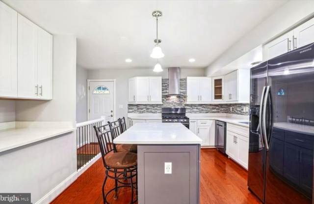 9321 SAINT ANDREWS Place photos photos