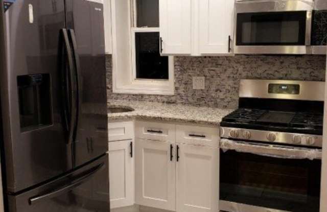 222 Westminster Pl - 222 Westminster Place, Lodi, NJ 07644