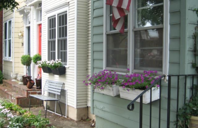 714 N COLUMBUS STREET N - 714 North Columbus Street, Alexandria, VA 22314