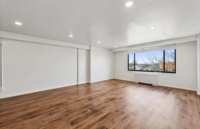 Cathedral Heights Condo | 1 Bed | 1 Bath | 750 Sf Gallery 4