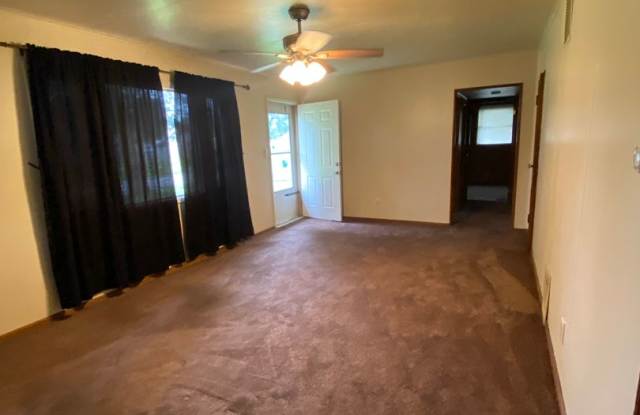 3 Bedroom Ranch in Eastmoor Gallery 3