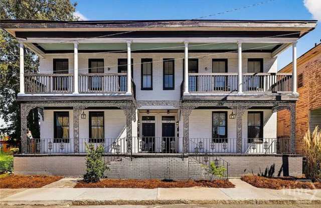 312 West 42nd Street photos photos