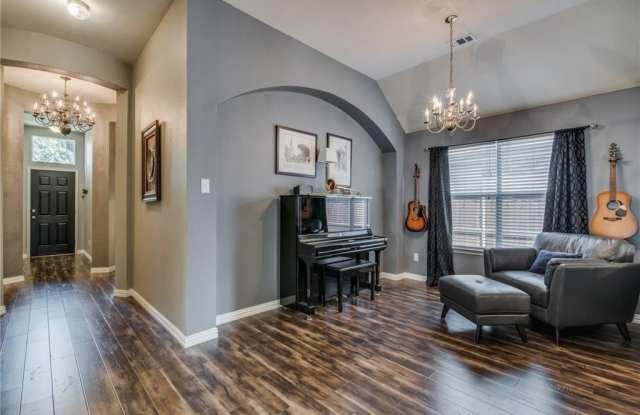 11853 Del Rio Drive Gallery 2