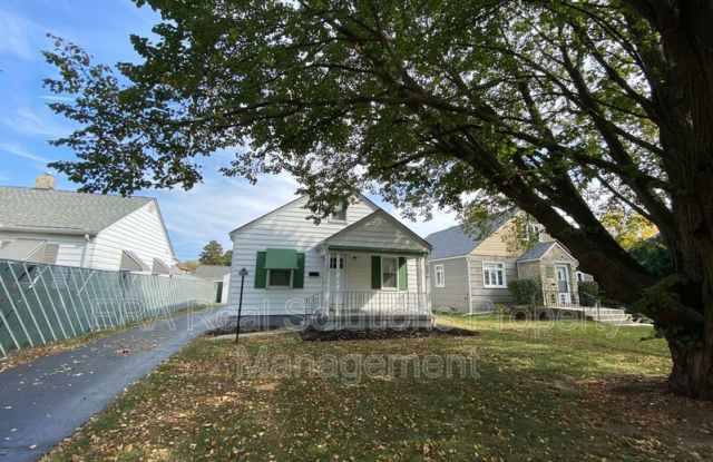 636 Salisbury Rd - 636 Salisbury Road, Columbus, OH 43204