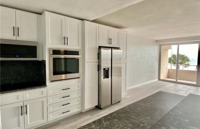345 N FORT LAUDERDALE BEACH Boulevard Gallery 4
