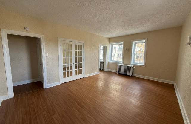 Bayard Manor Gallery 2
