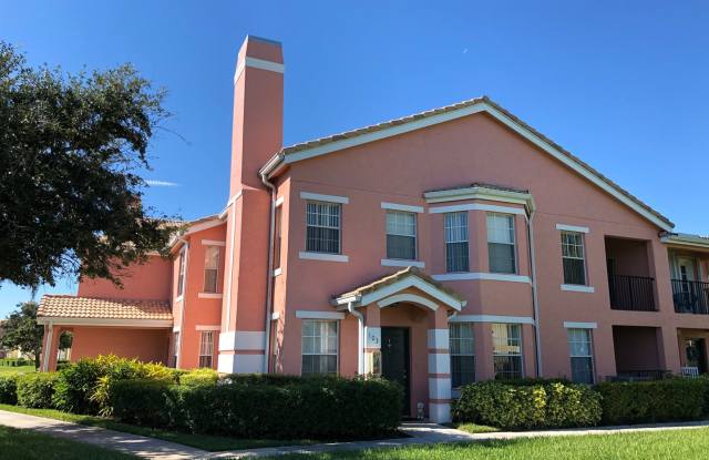Gorgeous 3 bed, 2 bath condo in St Lucie West. Close to Mets Stadium. Many amenities included photos photos
