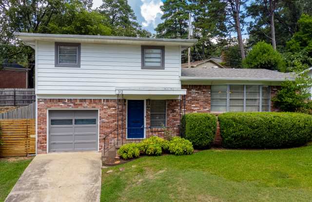 312 Schoolwood Ln - 312 Schoolwood Lane, Cammack Village, AR 72207