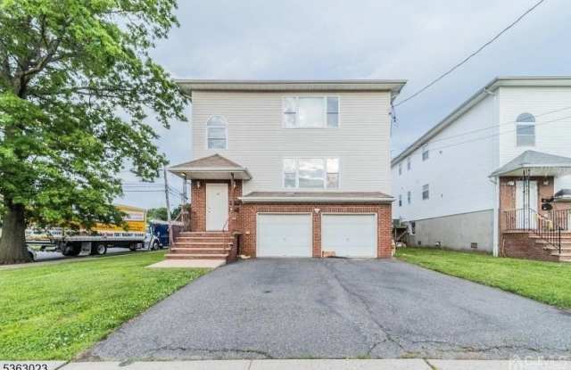 44 N Whittier St photos photos