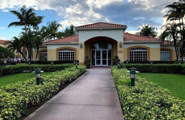 7350 NW 114th Ave photos photos