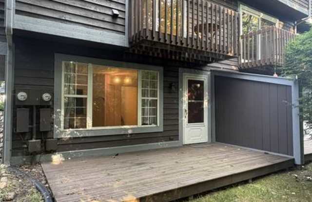 230 Lyn Anne Court Gallery 1