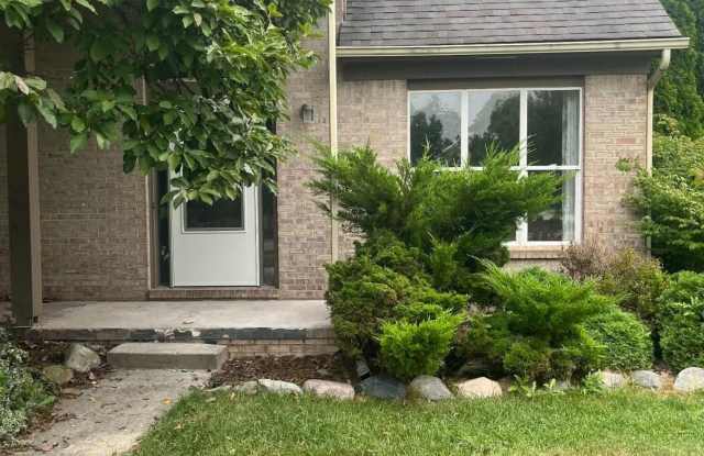 5940 Cayman Boulevard Gallery 2