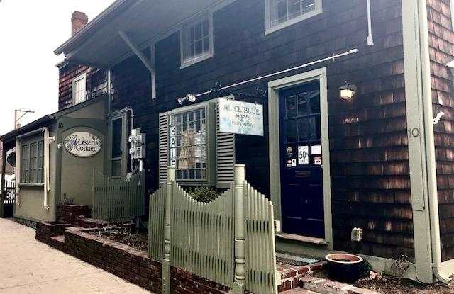 10 School Street Gallery 2